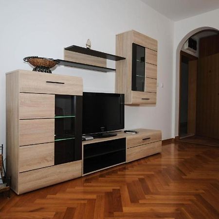 Apartment Jana Petrovac Buitenkant foto